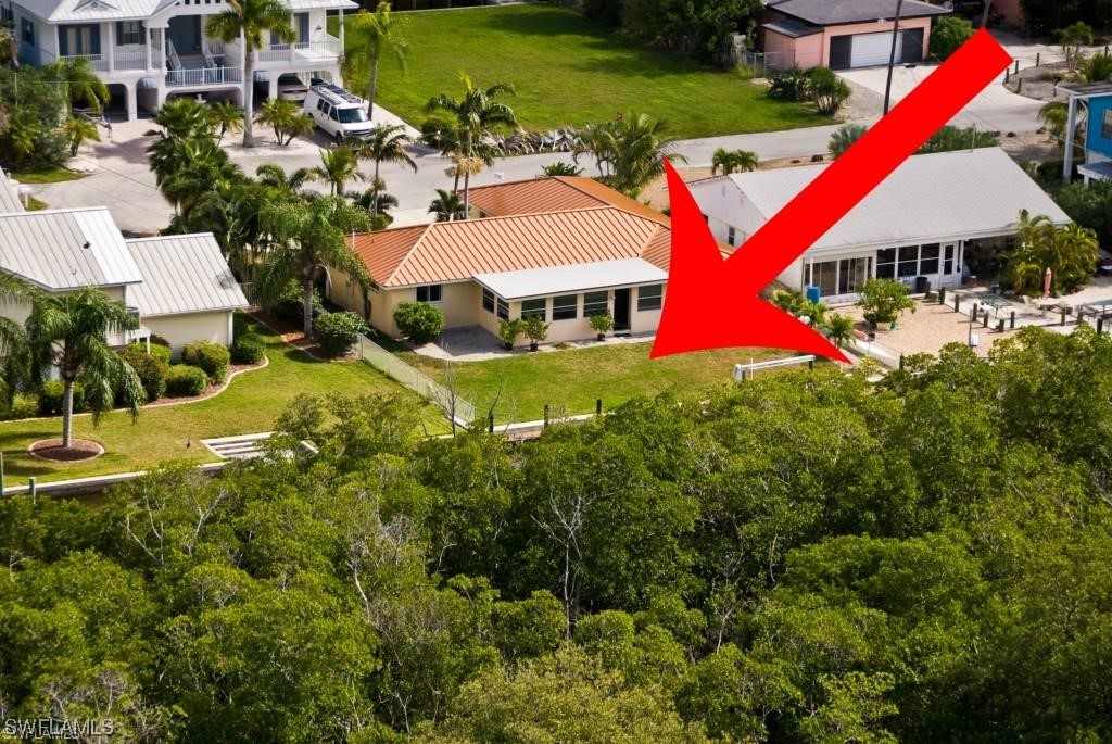 275 Tropical Shores WAY