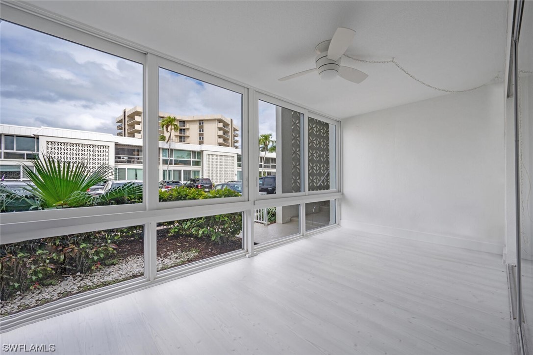 2100 Gulf Shore BLVD N 112