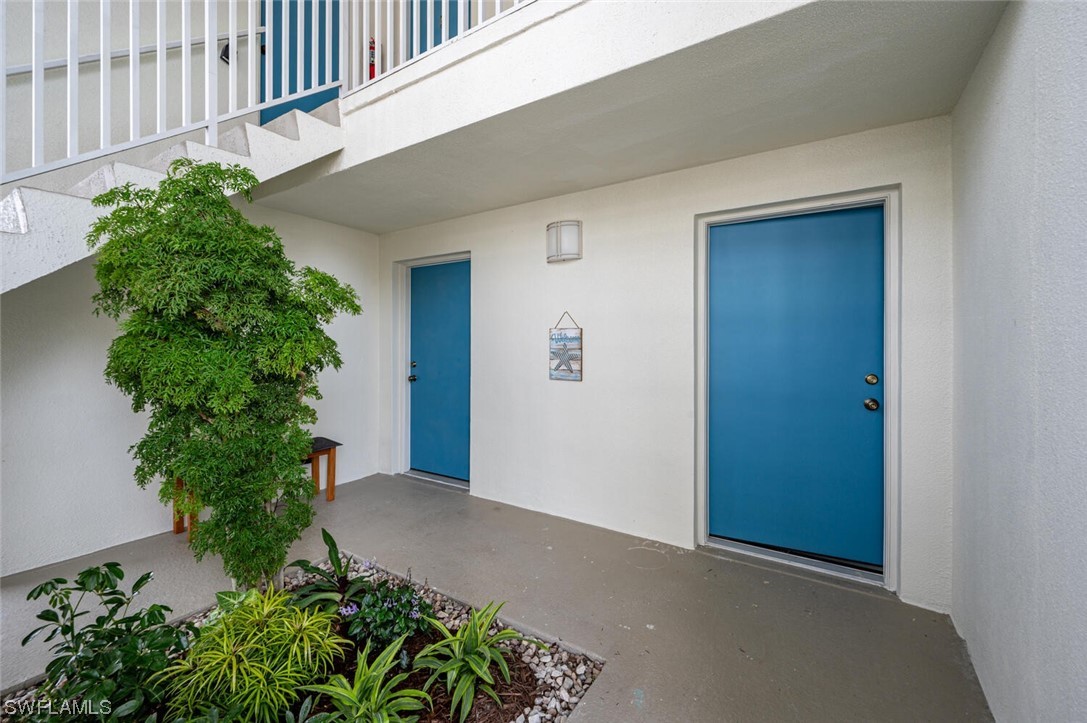 2100 Gulf Shore BLVD N 112