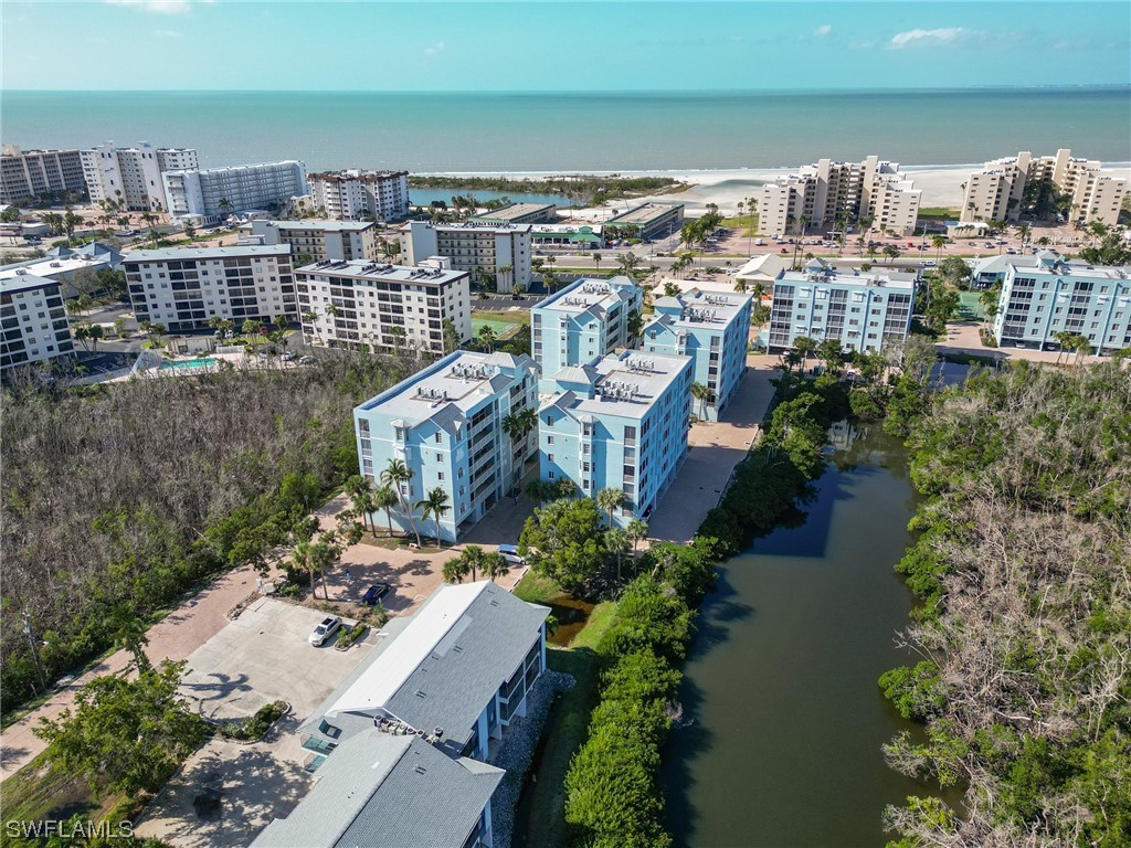 22712 Island Pines WAY 201