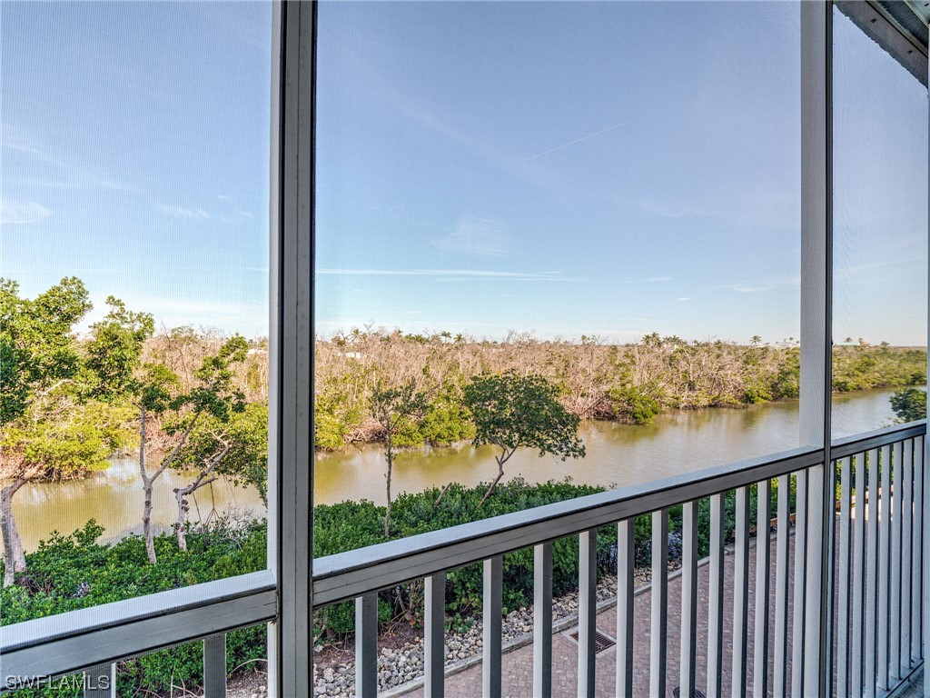 22712 Island Pines WAY 201
