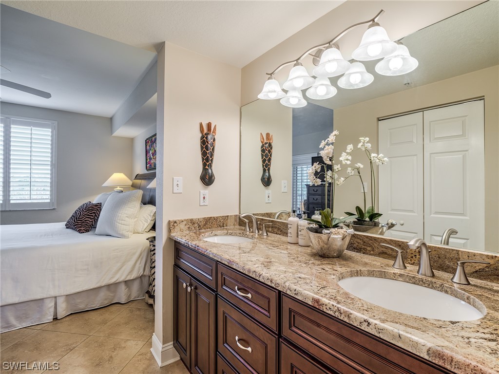 22712 Island Pines WAY 201