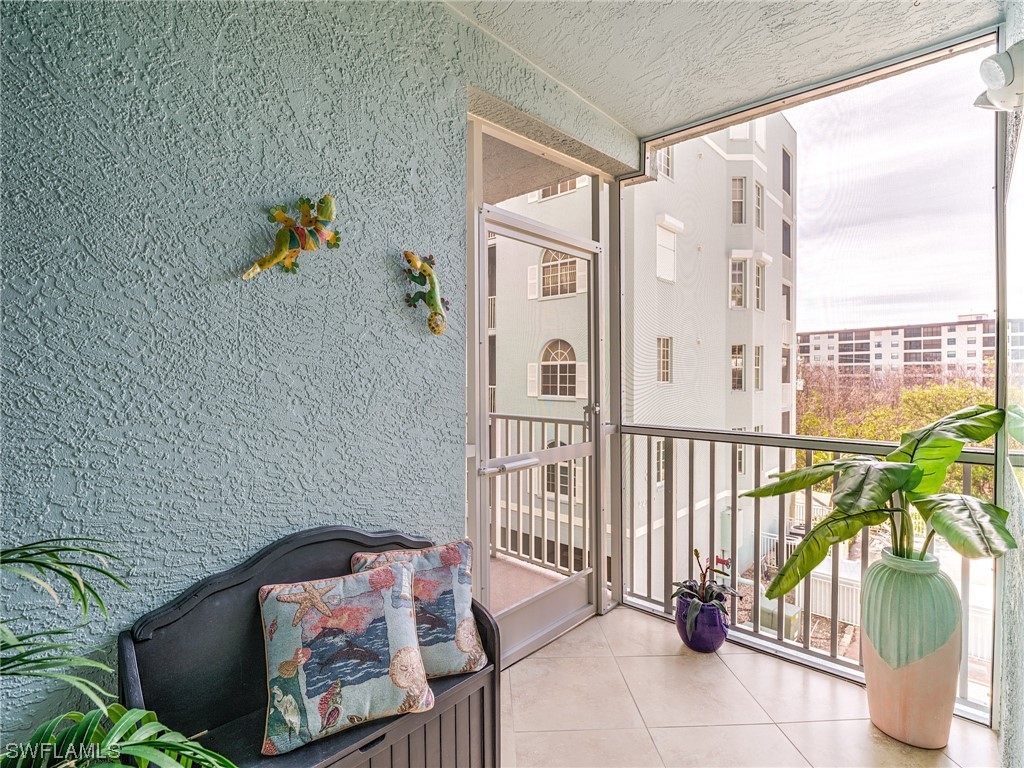 22712 Island Pines WAY 201