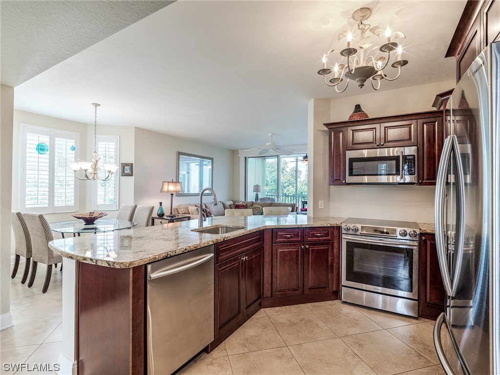 22712 Island Pines WAY 201