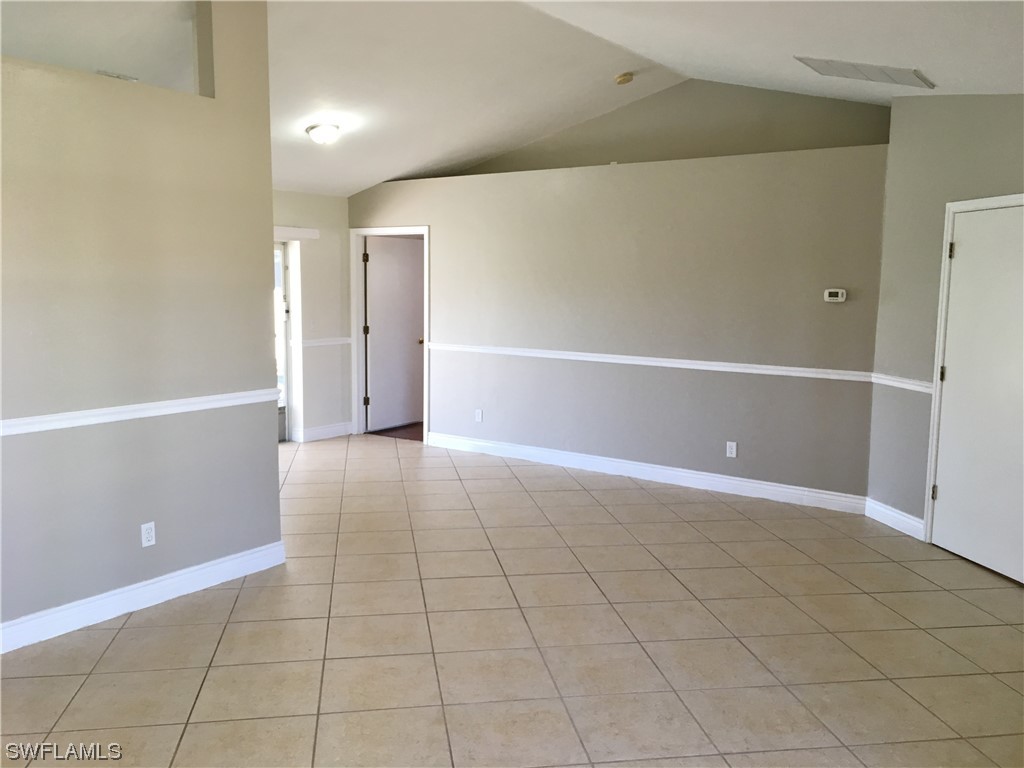 2520 SW 11th PL