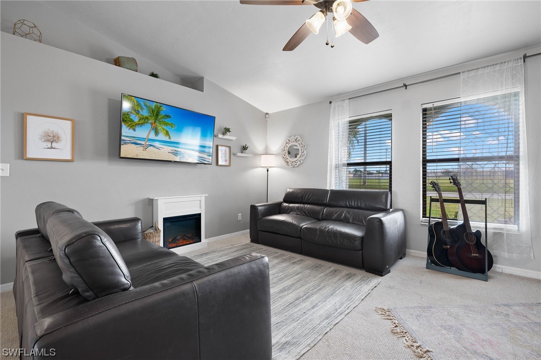 221 SW 22nd TER