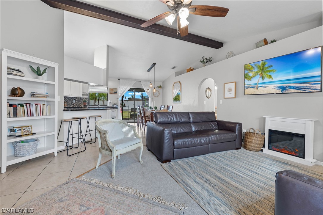 221 SW 22nd TER