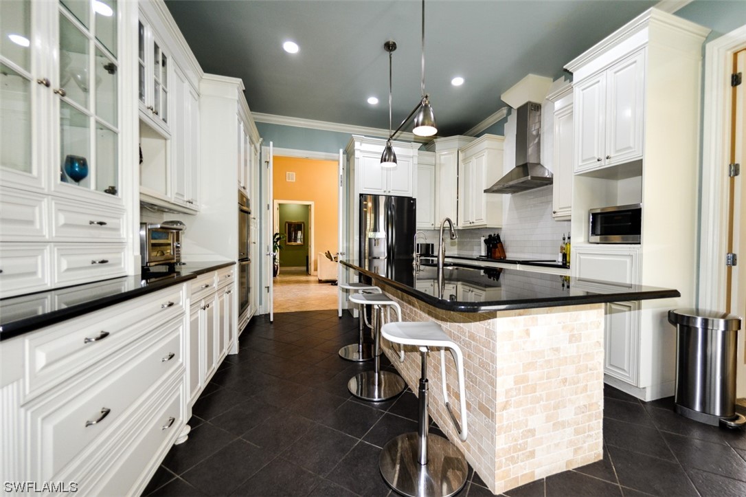 10100 Verona Lakes LN