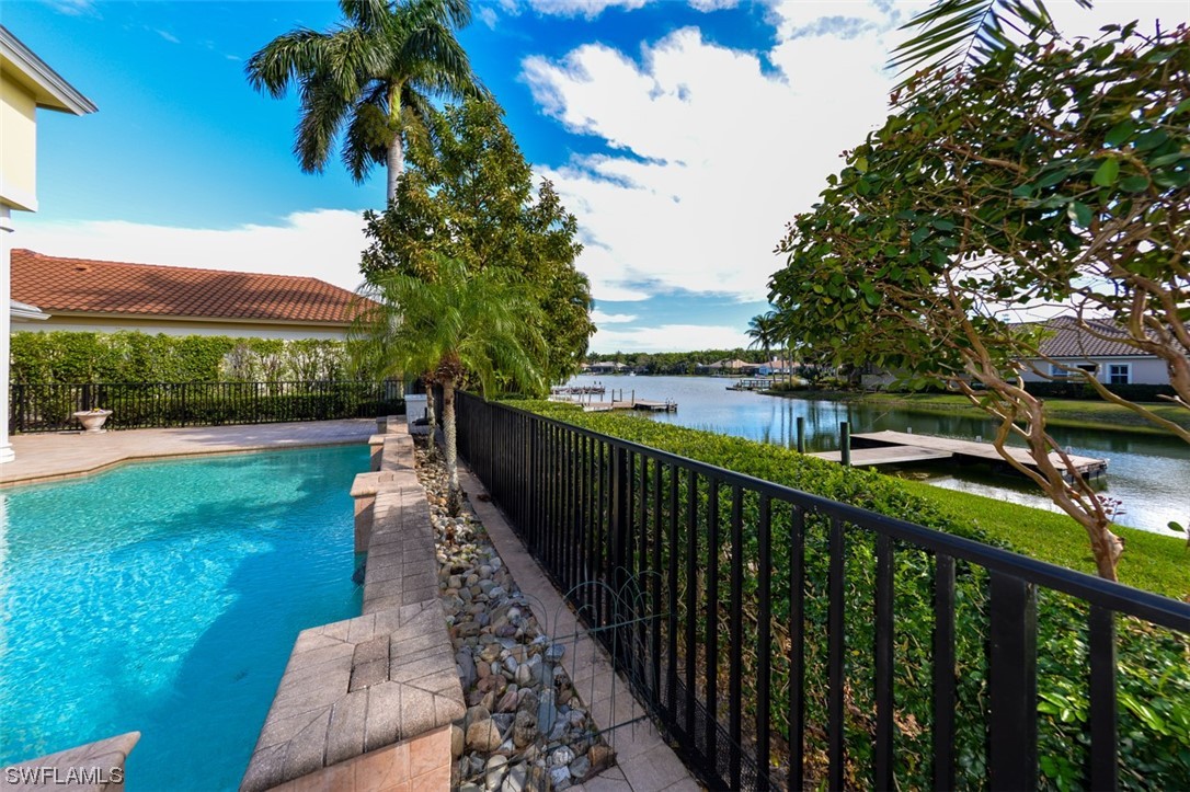 10100 Verona Lakes LN