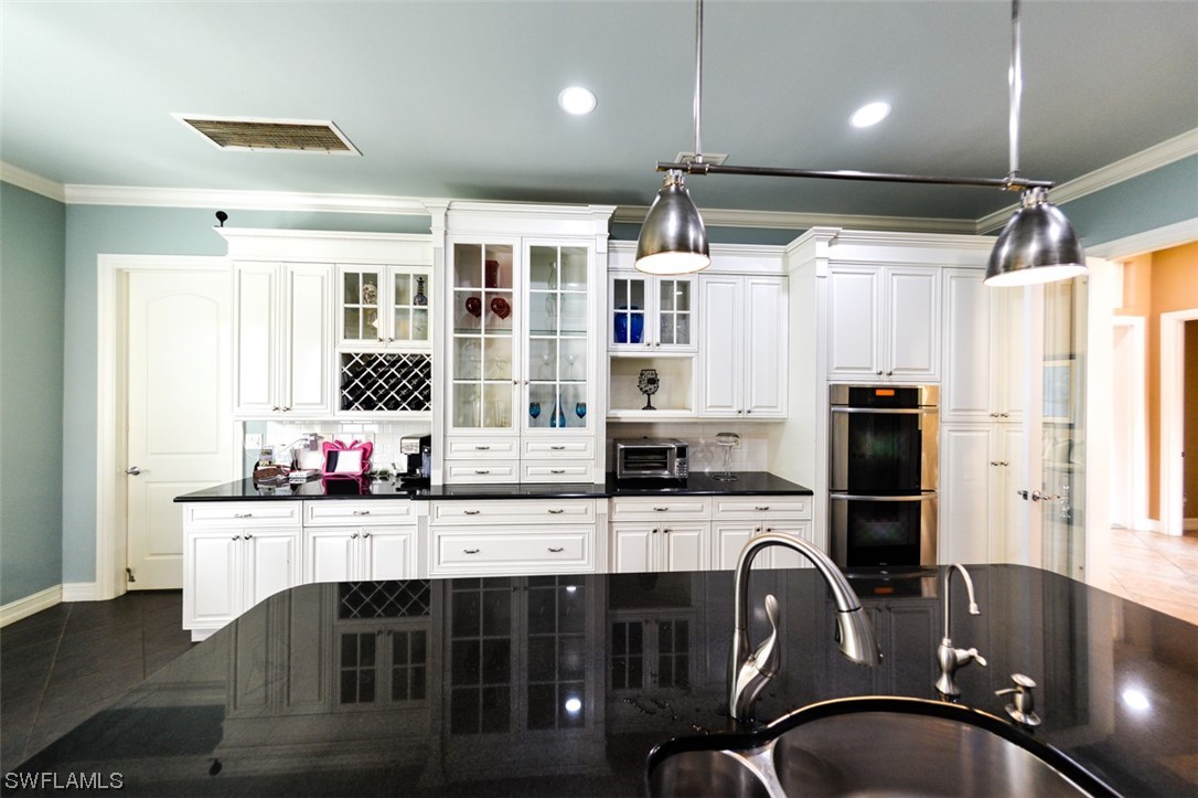 10100 Verona Lakes LN