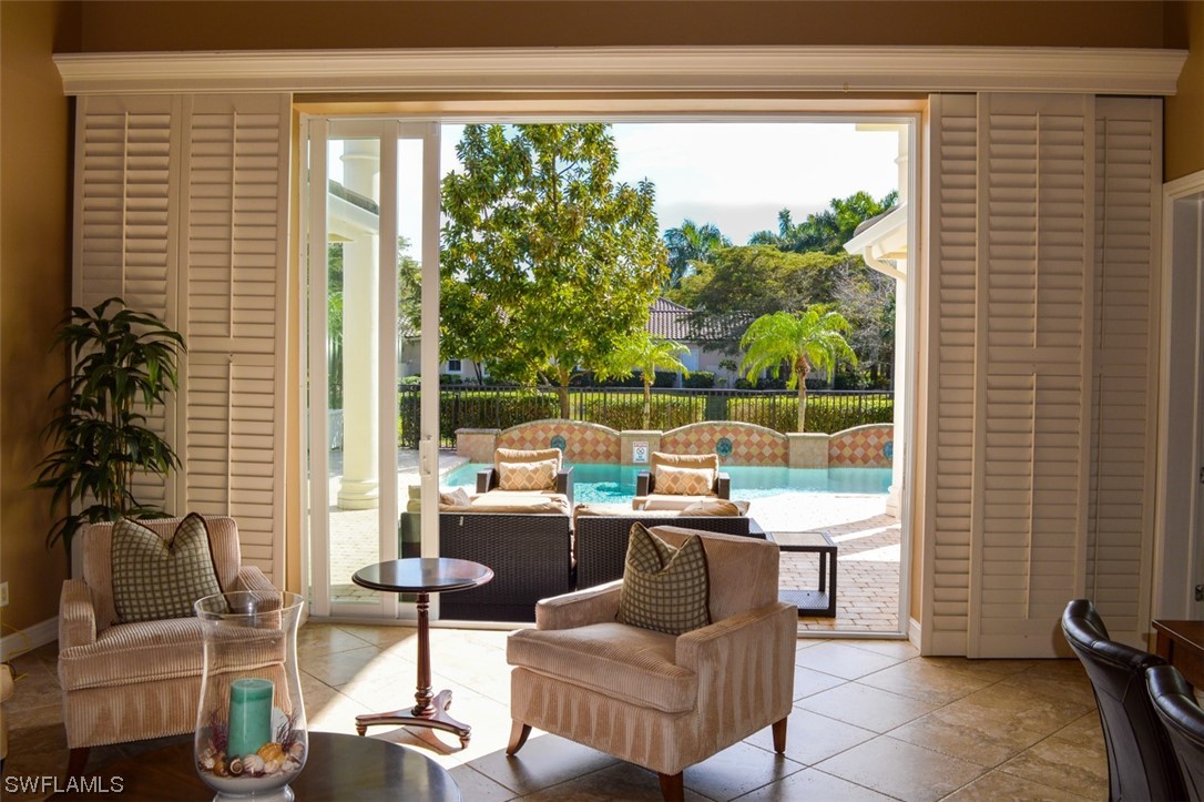 10100 Verona Lakes LN