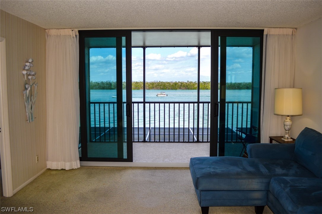 4203 Bay Beach LN C-2