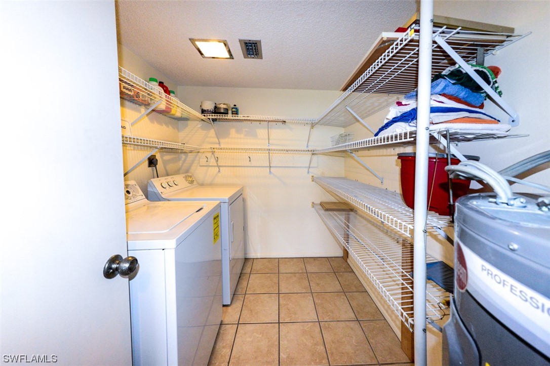 4203 Bay Beach LN C-2