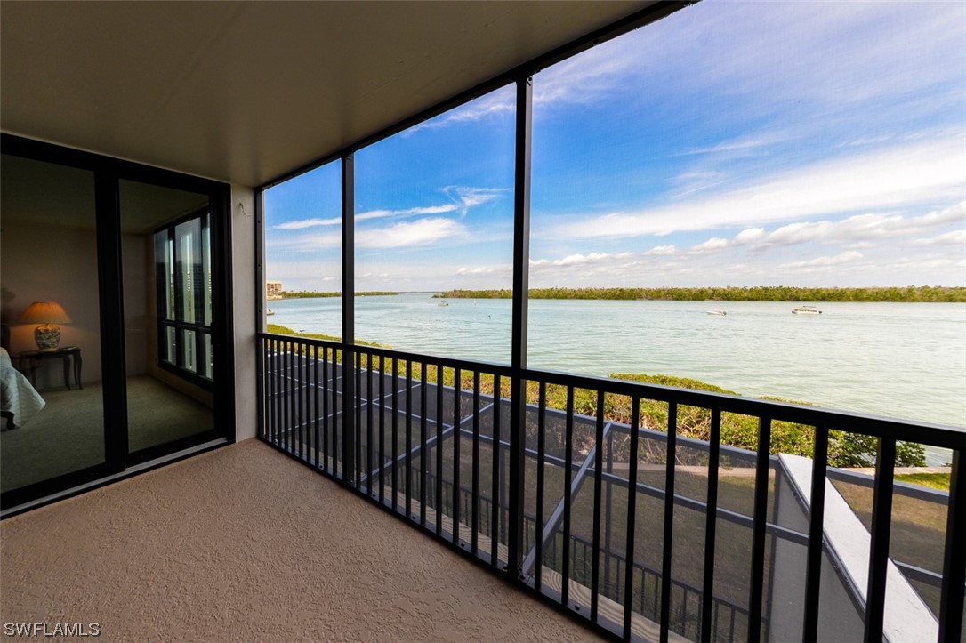 4203 Bay Beach LN C-2