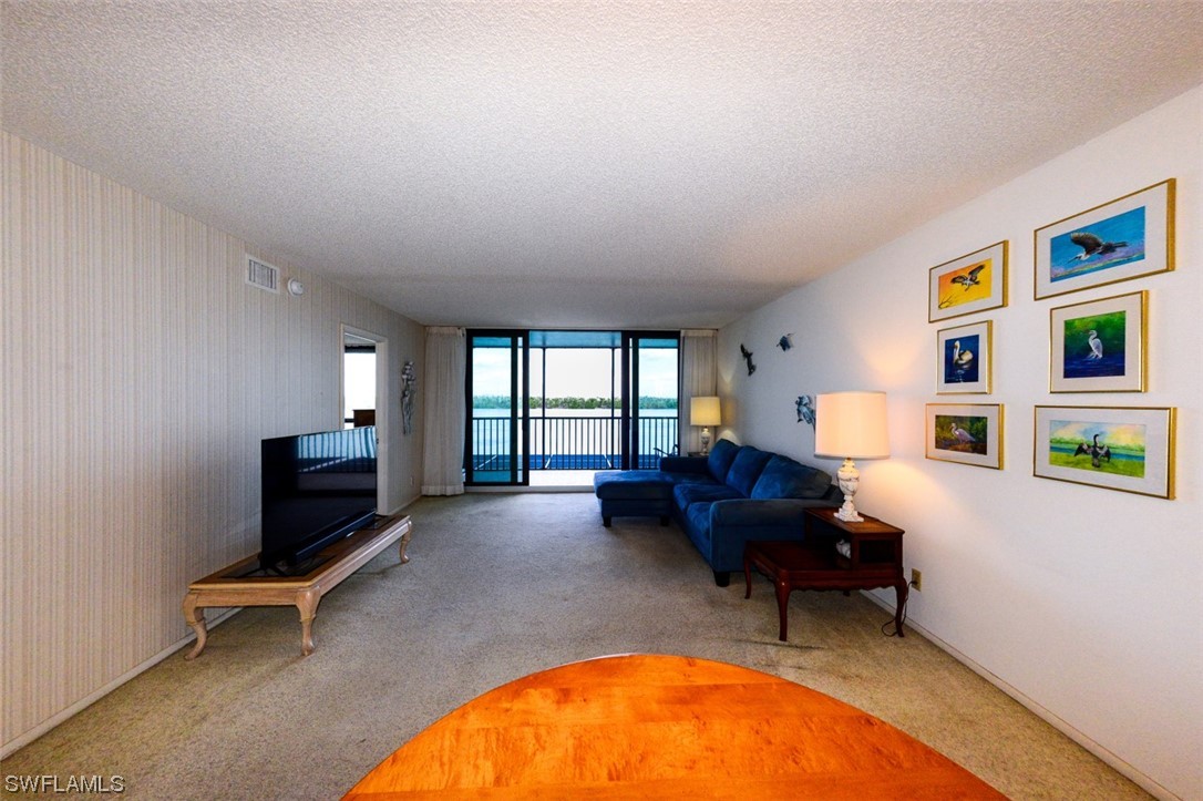 4203 Bay Beach LN C-2