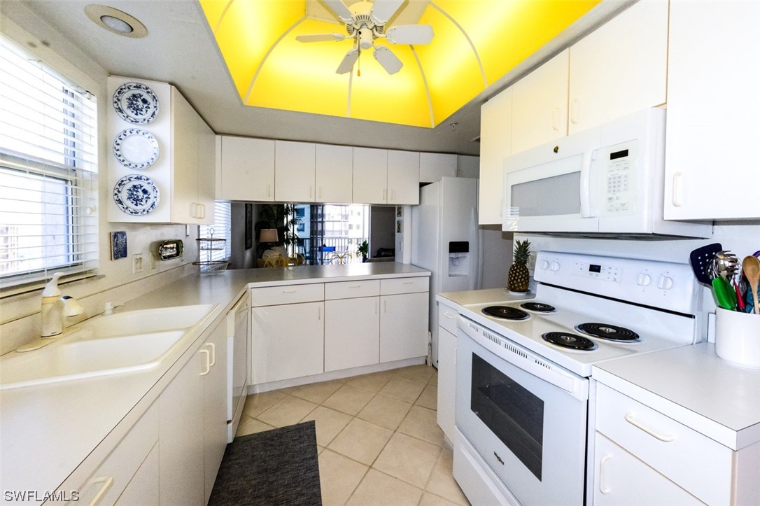 4331 Bay Beach LN 651