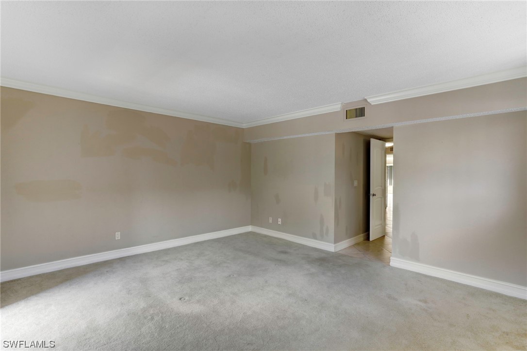 122 Cypress WAY E C4