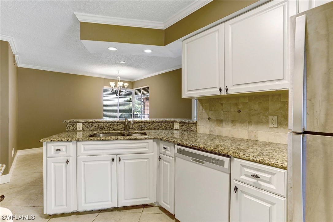 122 Cypress WAY E C4