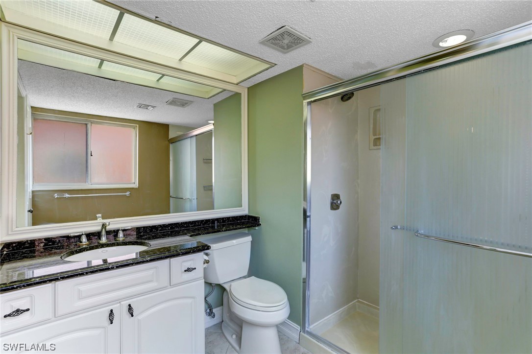 122 Cypress WAY E C4