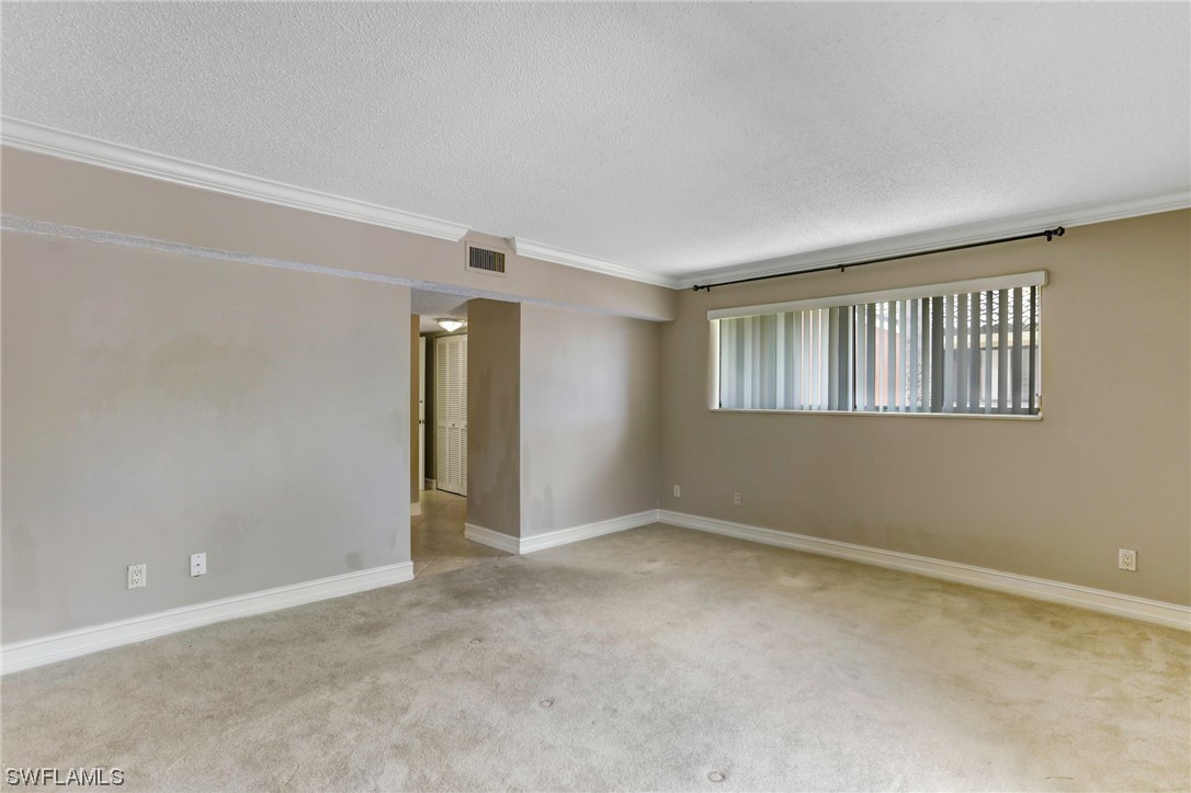 122 Cypress WAY E C4