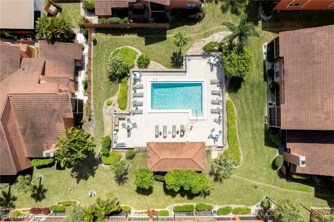 122 Cypress WAY E C4