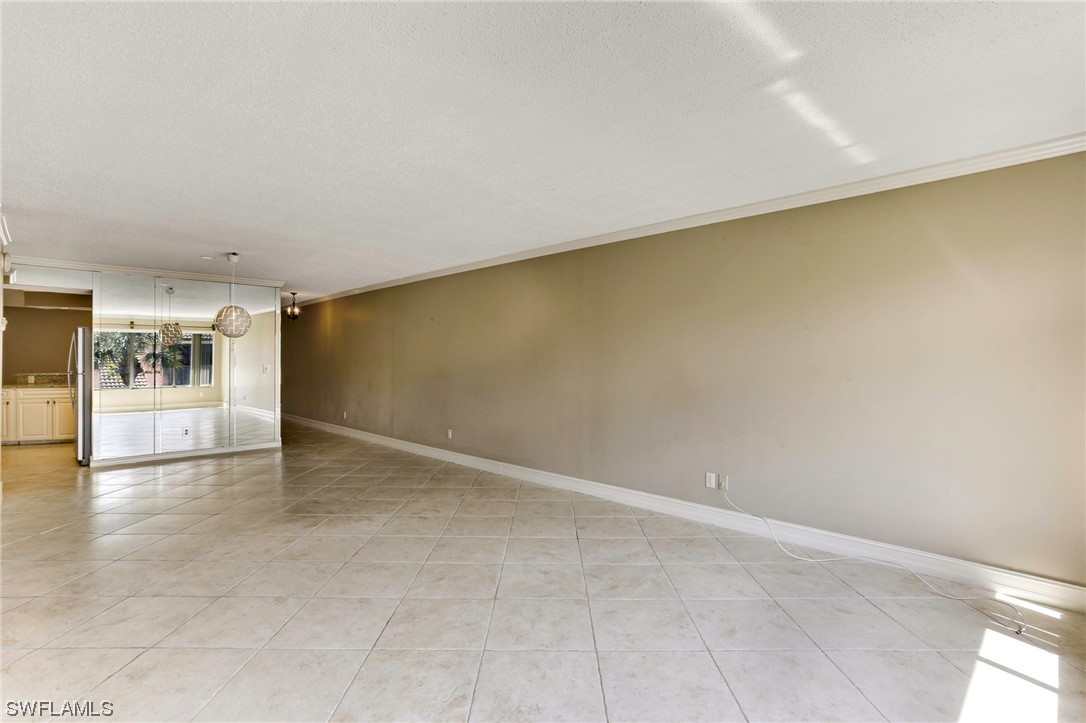 122 Cypress WAY E C4