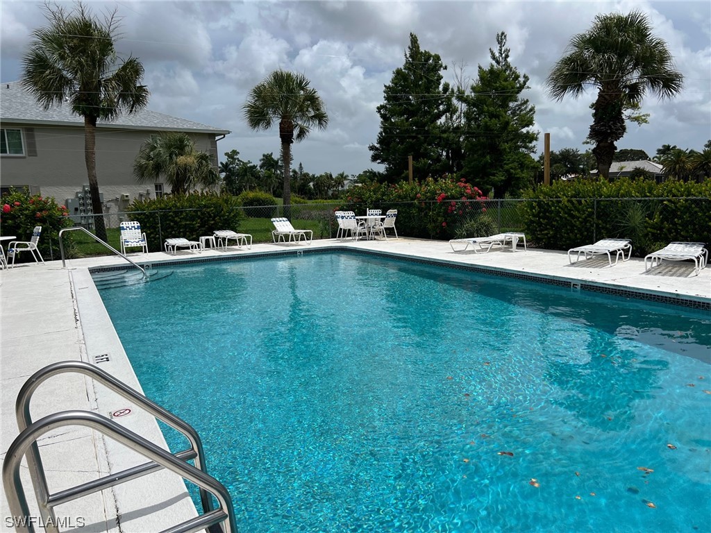 800 Augusta BLVD B201