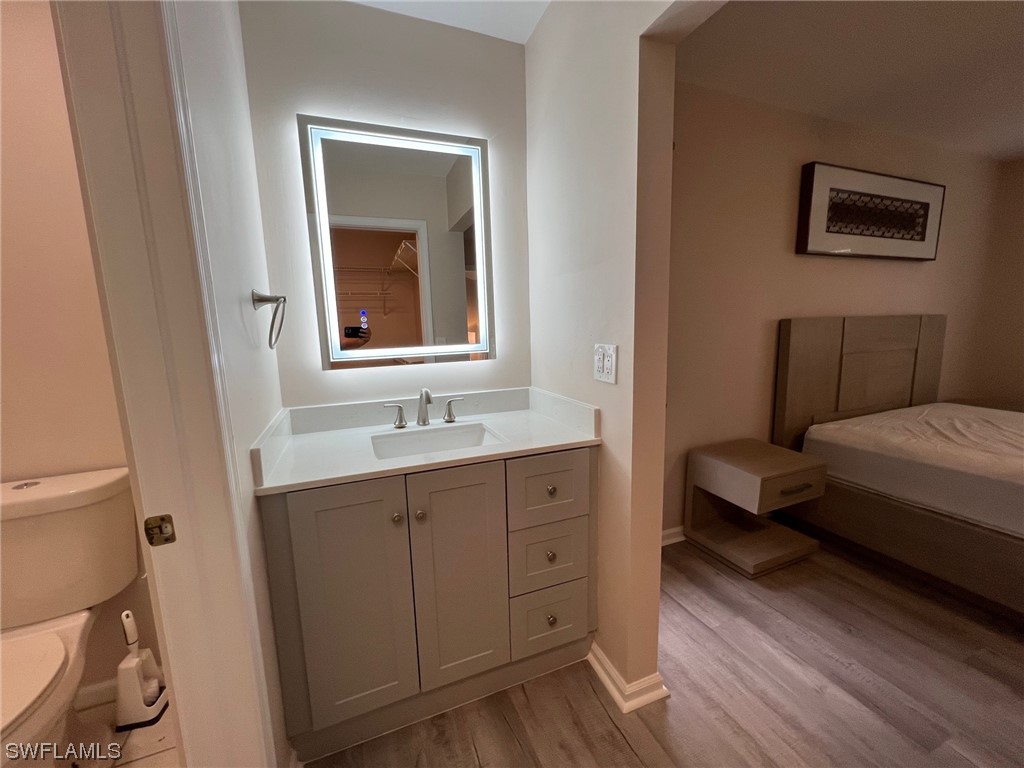 800 Augusta BLVD B201