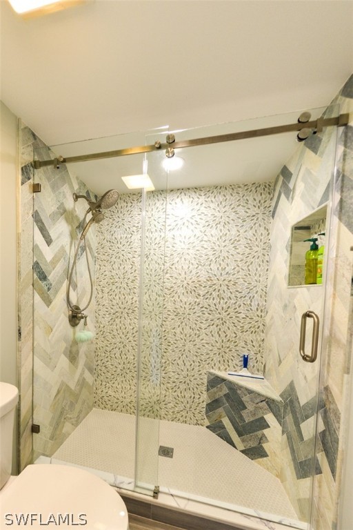 4361 Bay Beach LN 422