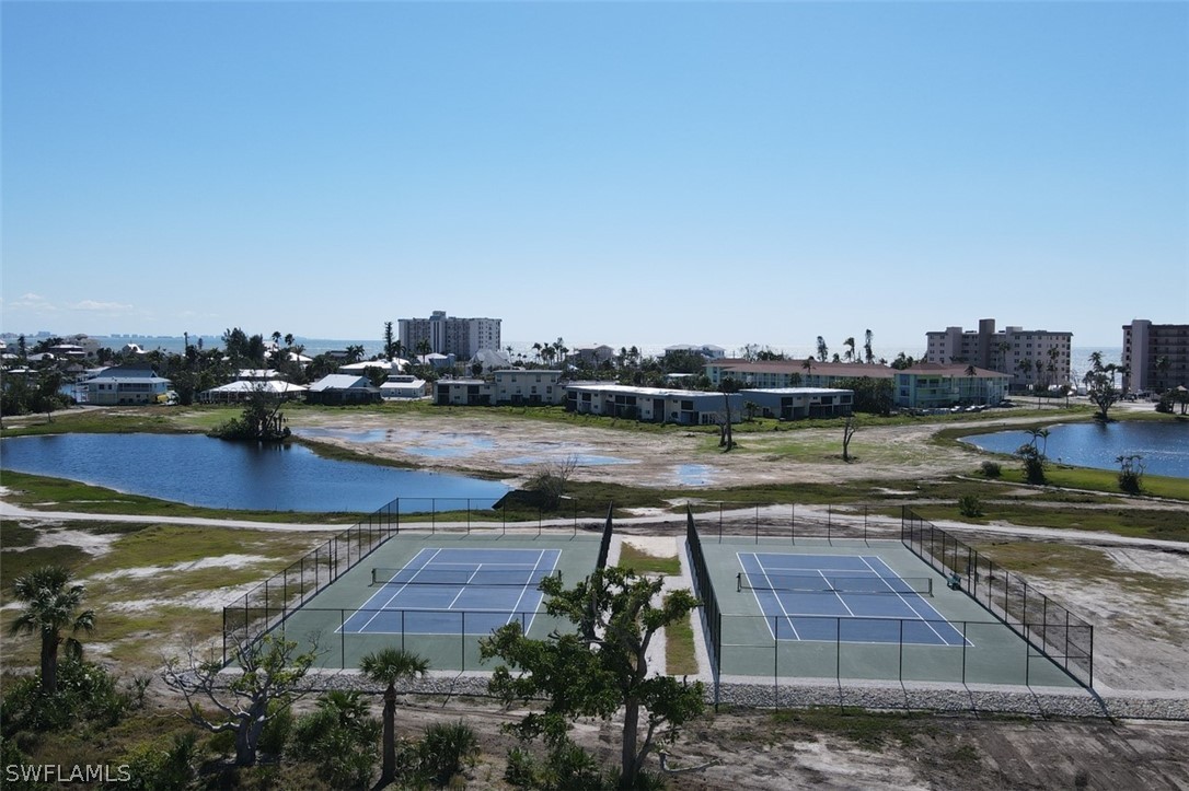 4361 Bay Beach LN 422