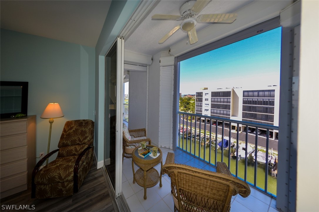 4361 Bay Beach LN 521