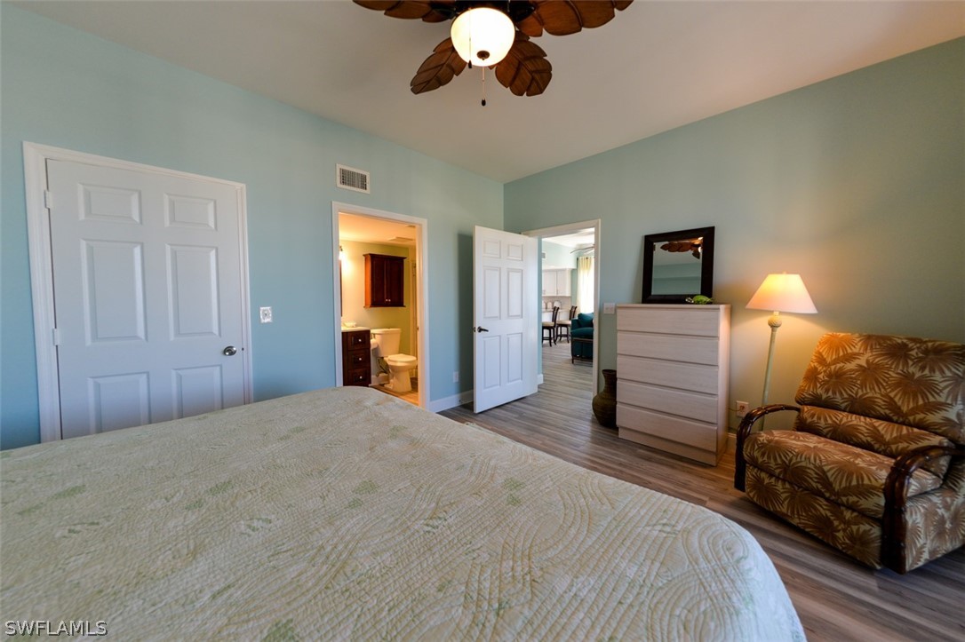 4361 Bay Beach LN 521