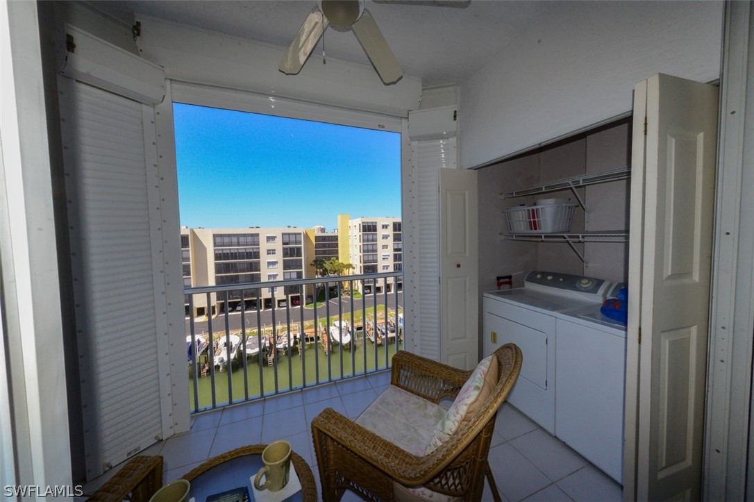 4361 Bay Beach LN 521