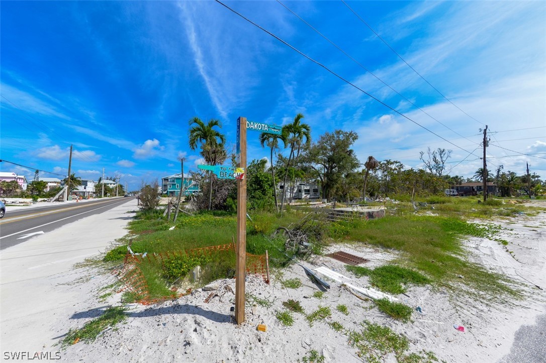 5481 Estero BLVD