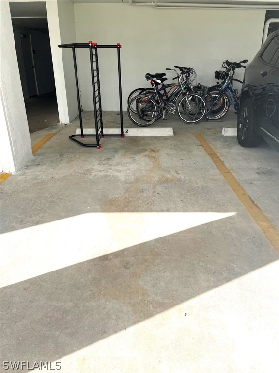 4253 Bay Beach LN 2G