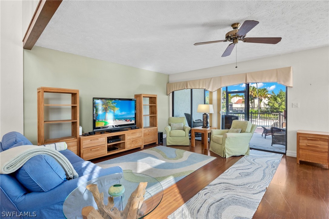 25188 Marion AVE 1039