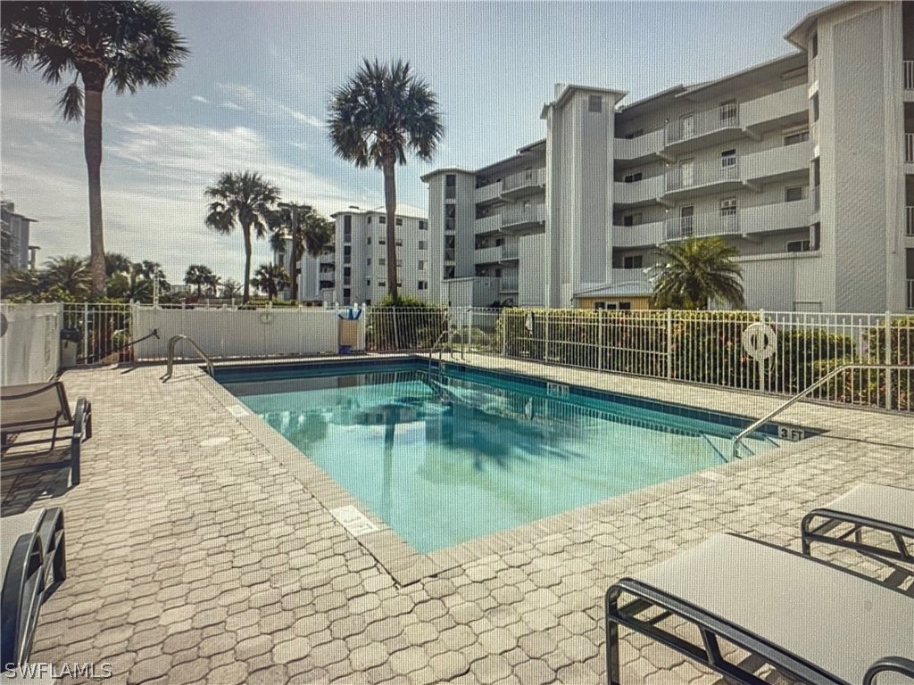 4521 Bay Beach LN 324