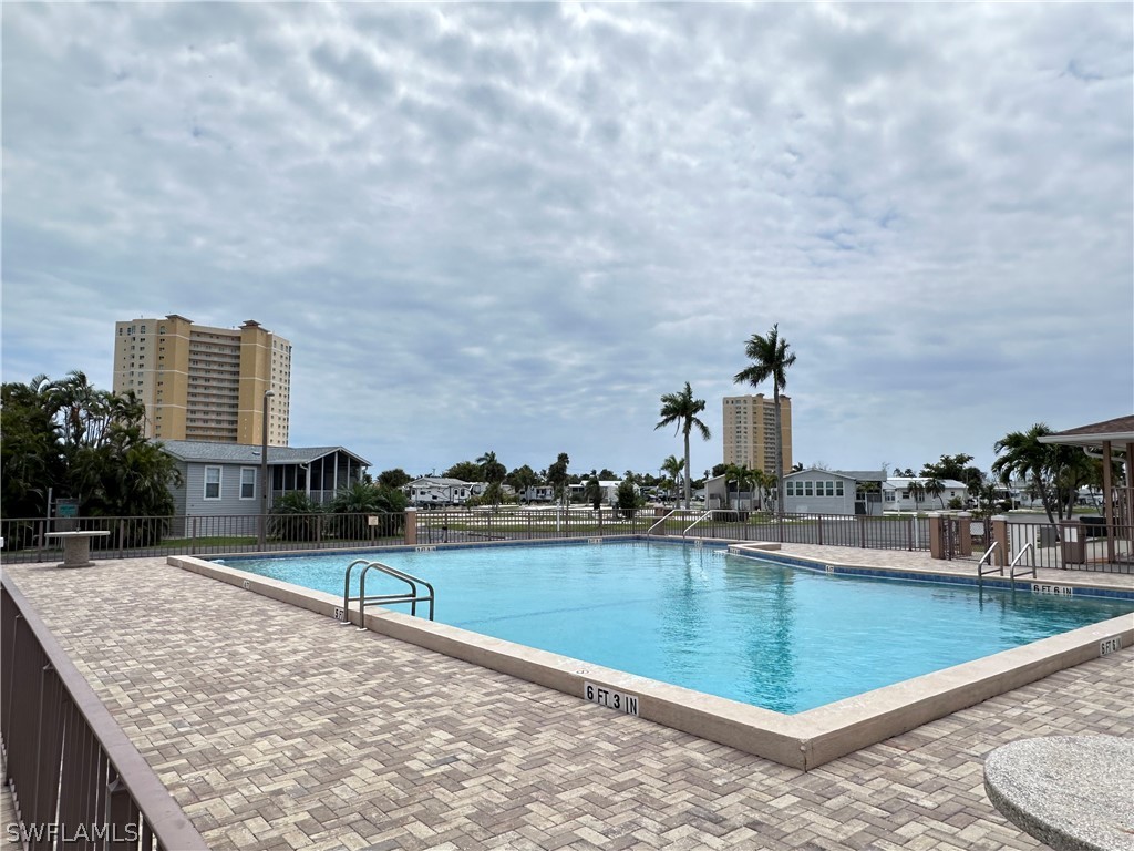 19681 H277 Summerlin RD