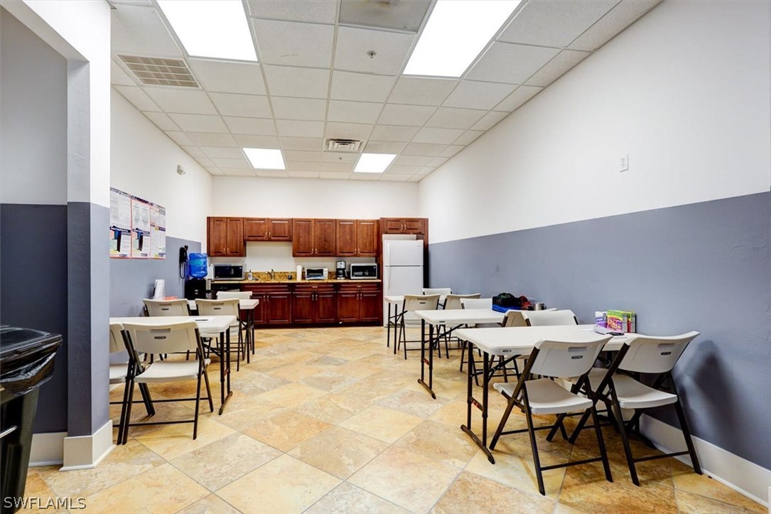 16121 Lee RD 107-111