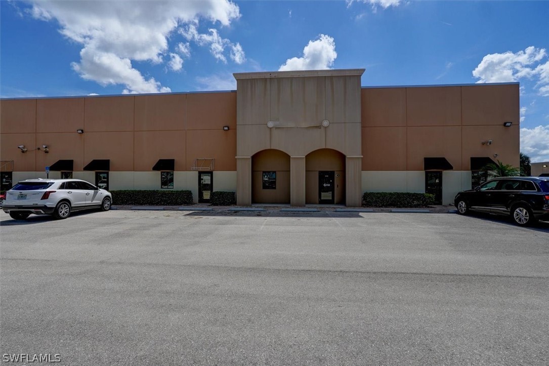 16121 Lee RD 107-111