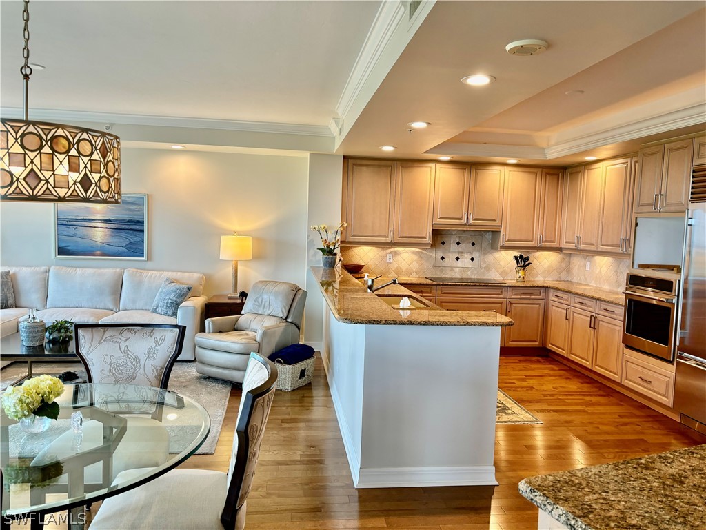 7575 Pelican Bay BLVD 703