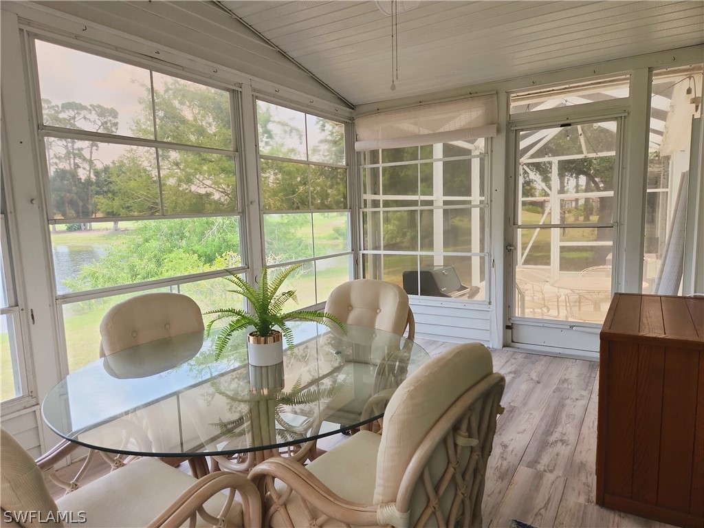 10401 Circle Pine RD