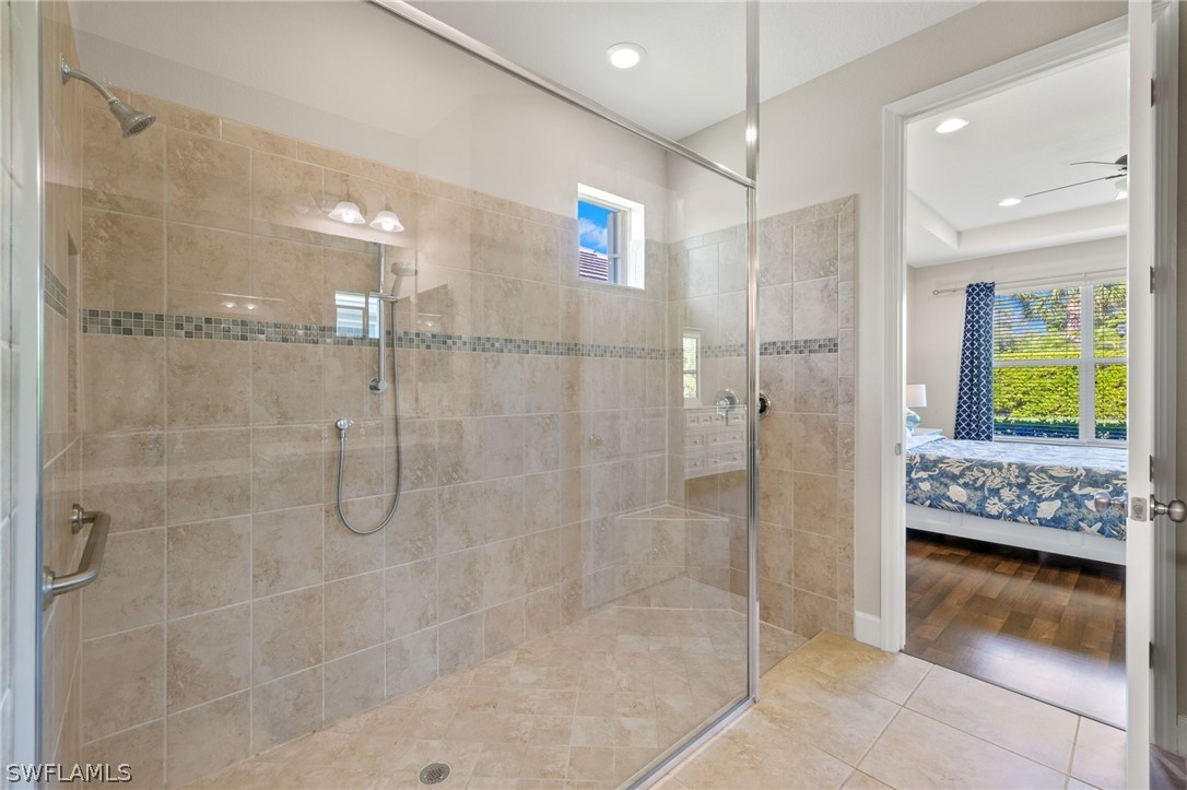 1006 Cayes CIR