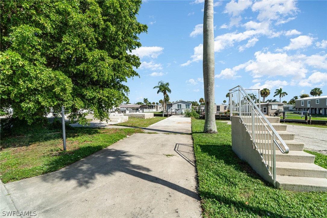 11310 Cypress LN
