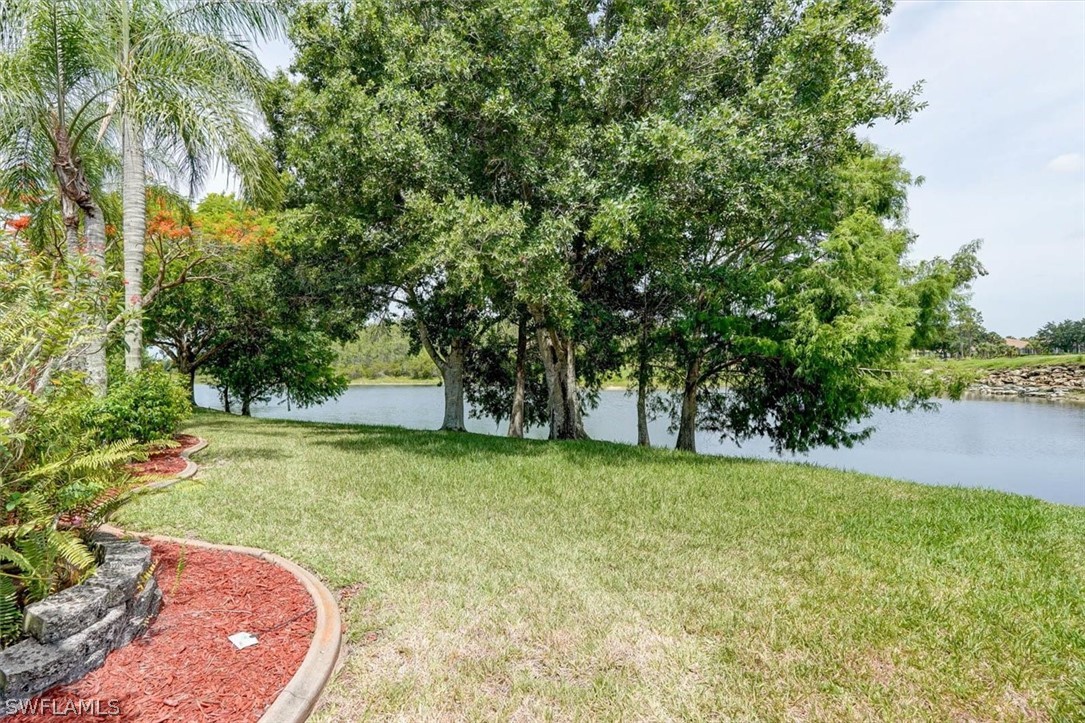 21504 Belhaven WAY