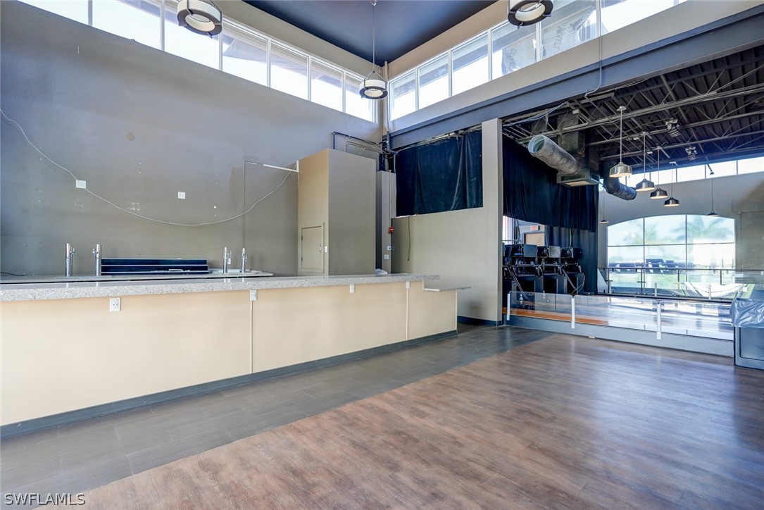 17455 Summerlin RD