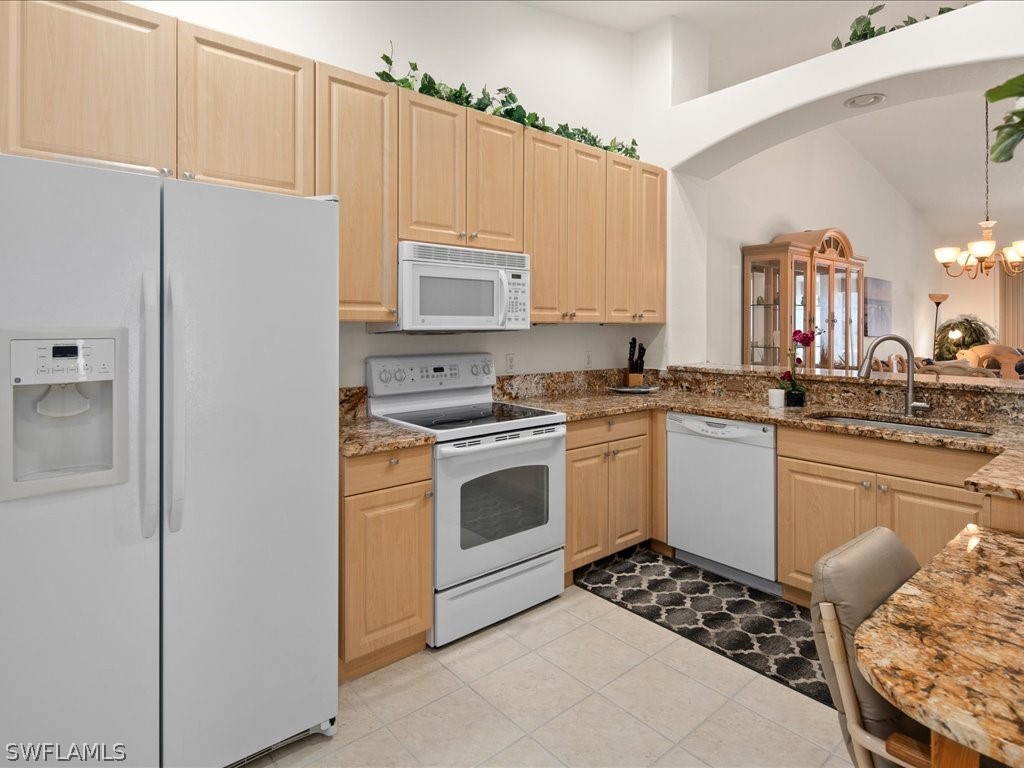 6231 Mandalay CIR 40