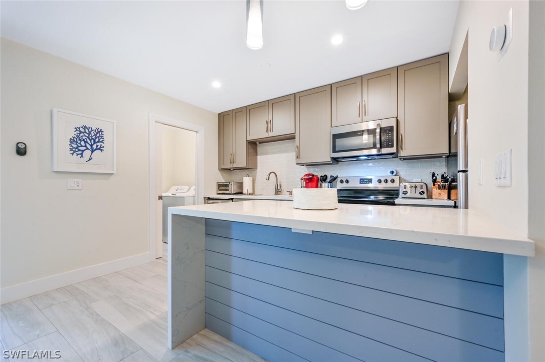 788 Park Shore DR G17