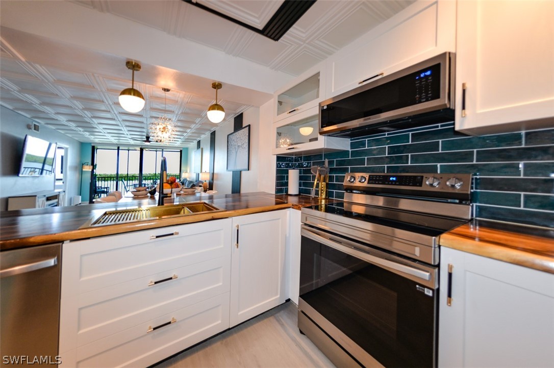 4203 Bay Beach LN G-3