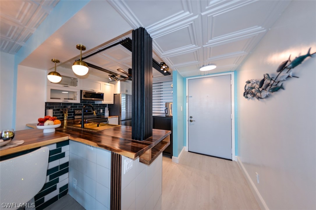 4203 Bay Beach LN G-3